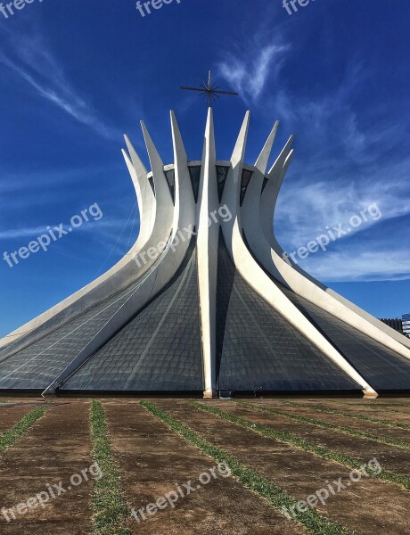 Cathedral The Cathedral Of Brasilia Brasilia Brazil Niemeyer