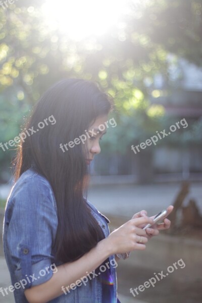 Side View Girl Girl Texting Girl Holding Phone Girl Calling Sun Rays