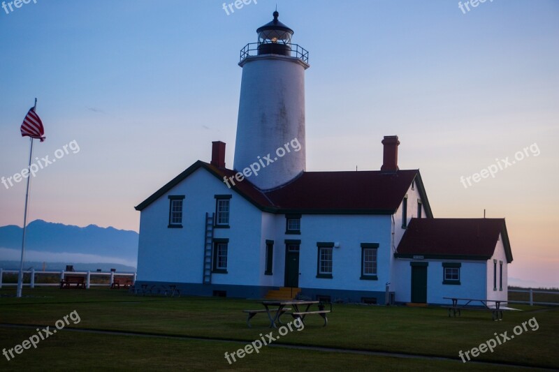 Lighthouse New Dungeness Lighthouse Light Station Seaside Coast