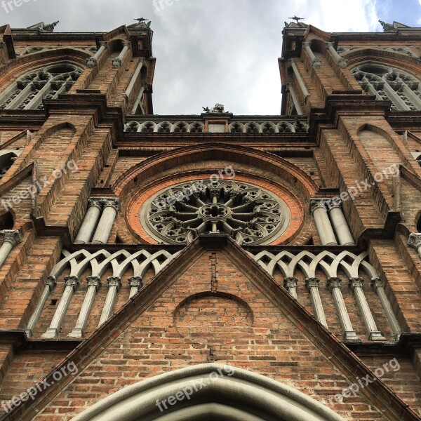 Church Latin America Architecture Basilica Medellin