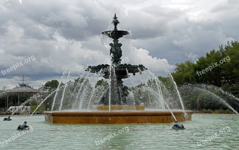 Water Jet Basin Fountain City Of Angers France Garden