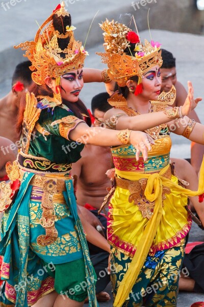 Uluwatu Culture Bali Monkey Dance Vacations