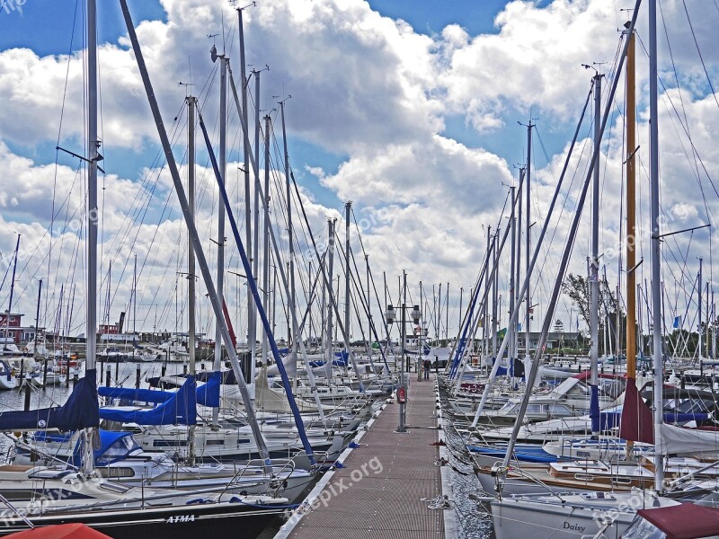 Marina Web Investors Sailing Boats Summer