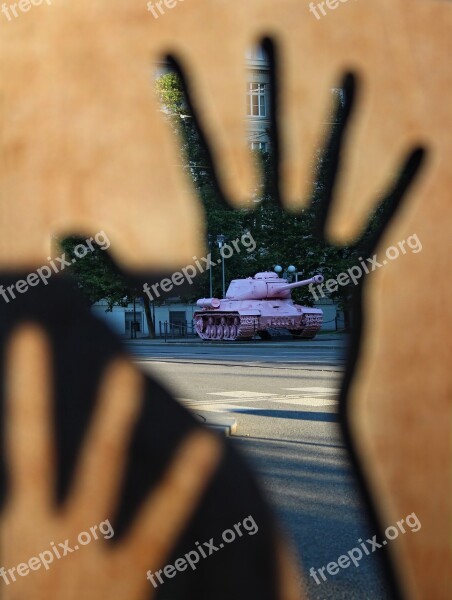 Tank Pink Art Street Art Weapon