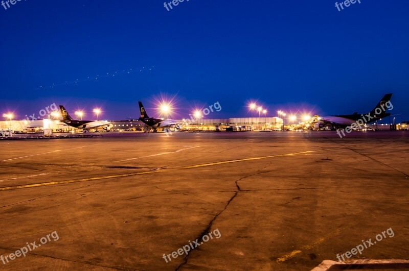 Engine Boeing 747 8f Airport Aircraft