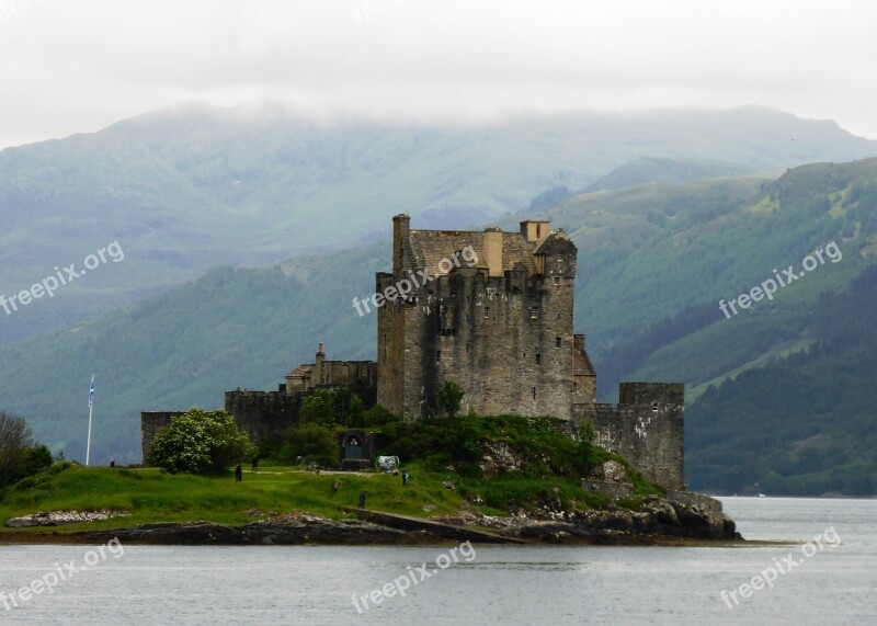 Eilean Donan Castle Scotland Mackenzie Free Photos