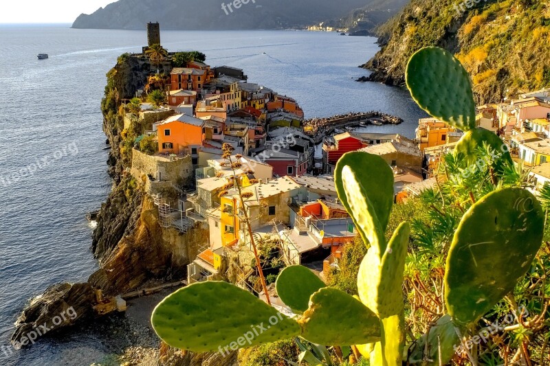 Cinque Terre Vernazza Village Mediterranean Coast