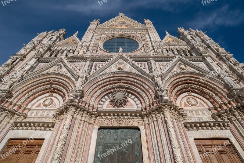 Church Basilica Historically Landmark Architecture