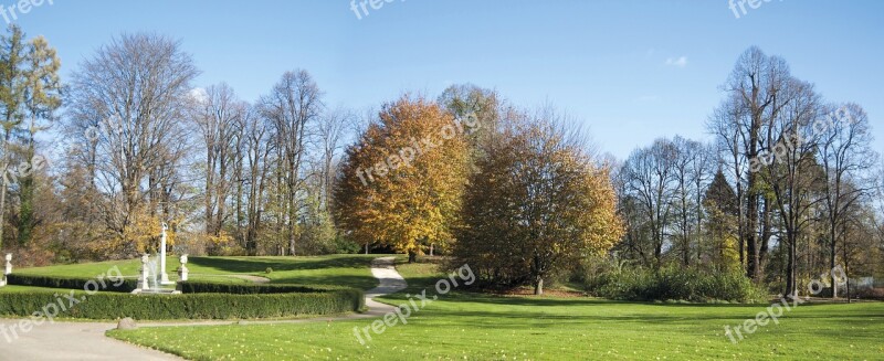 łańcut The Town Of łańcut Autumn Castle Park