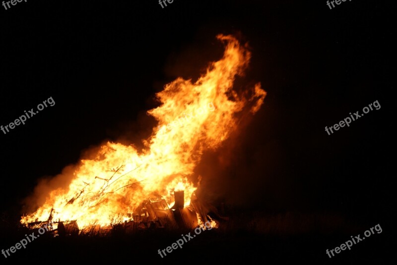 Bonfire Scotland St Combs Aberdeenshire Guy Fawkes