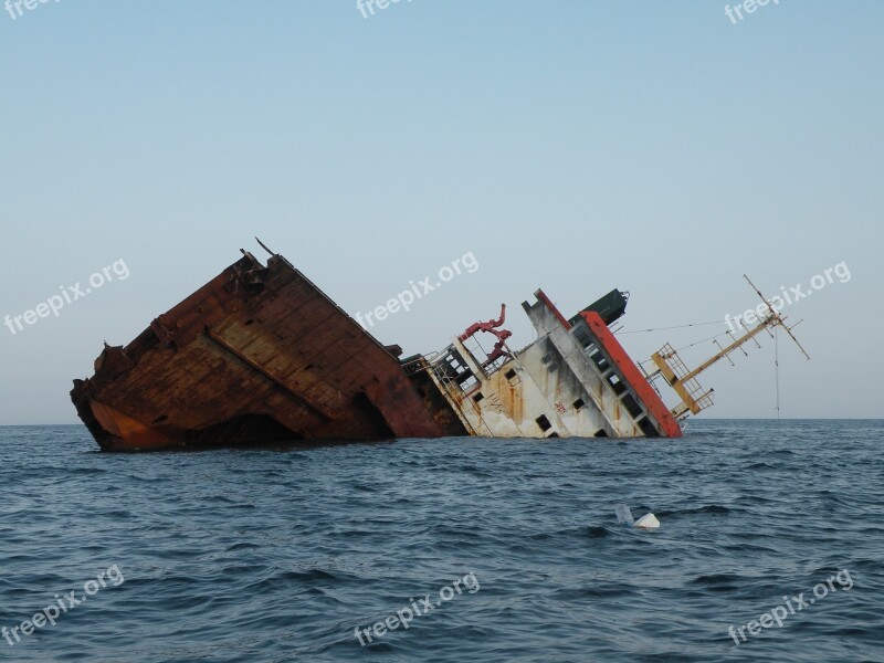 Crimea Ship Zatonuvshih Sea Bay