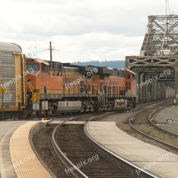 Locomotives Bridge Bnsf Free Photos