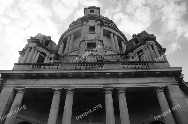 Memorial England Grand Edwardian Landmark