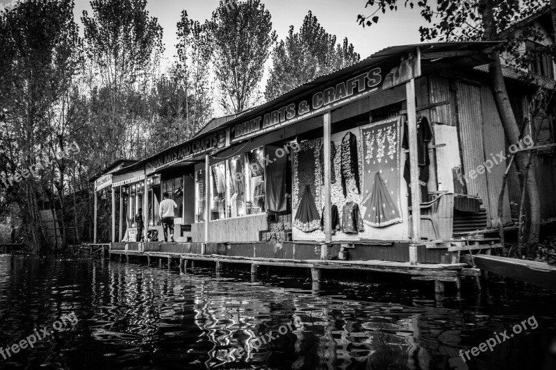 Scene Water Dal Lake Wallpaper Black And White