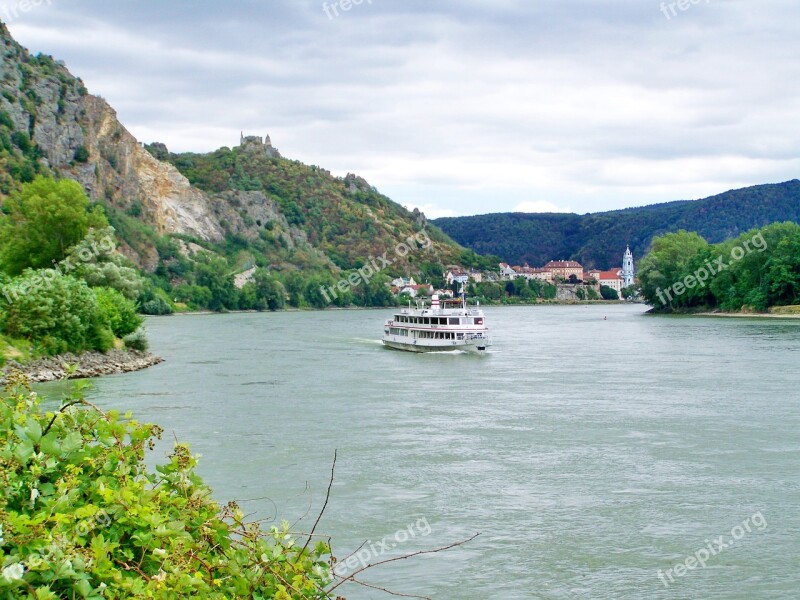 Danube River Landscape The Danube Bend Austria Free Photos