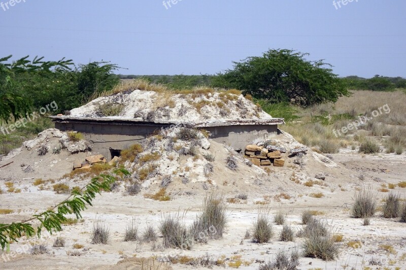 Bunker Military War Protection Shelter