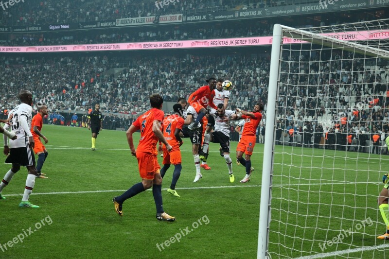 Beşiktaş Başakşehir Super League Tosic Lake