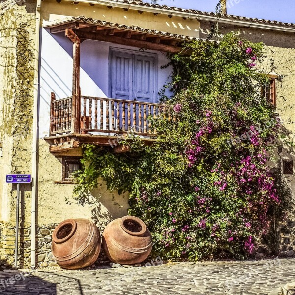 Old House Traditional Architecture Village Street