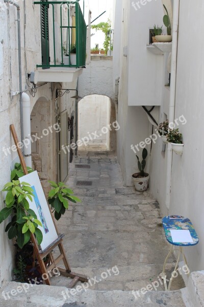 Glimpse White Historical Centre Ostuni Salento