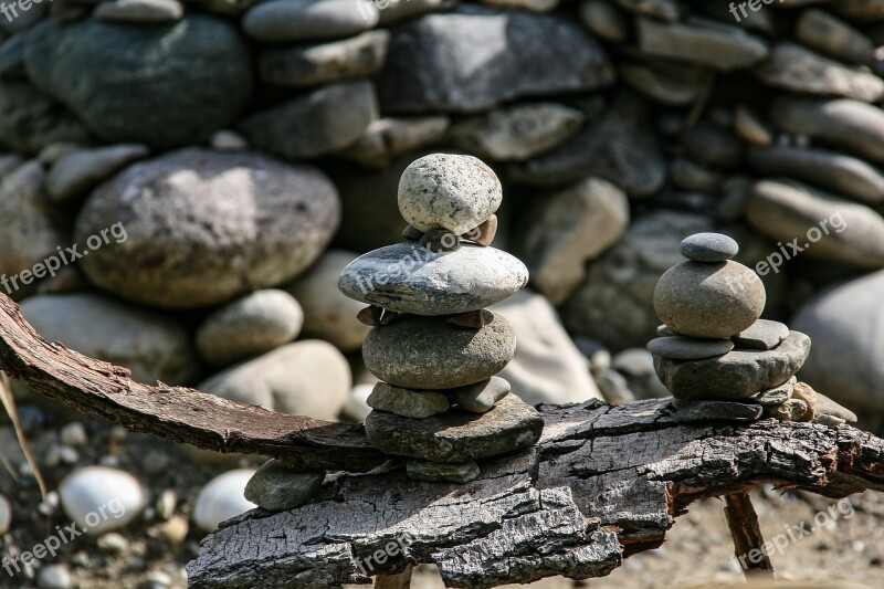 Stack Stones Stones Balance Tree Bark Free Photos