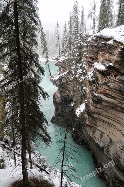 Snow Landscape Gorge Canada Free Photos