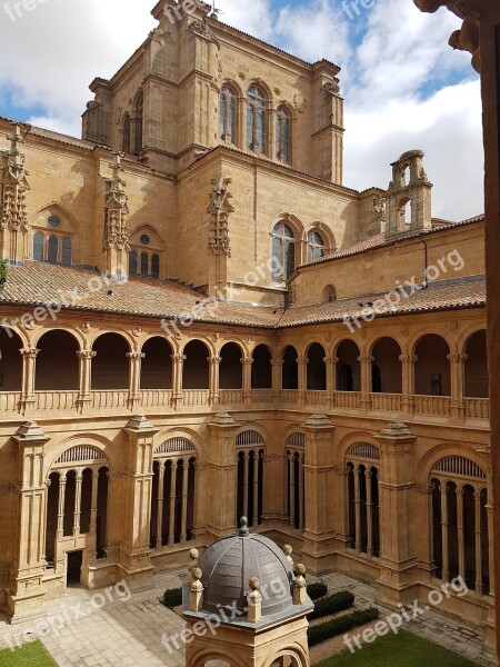 Architecture Cloister Columns Manueline Style Free Photos