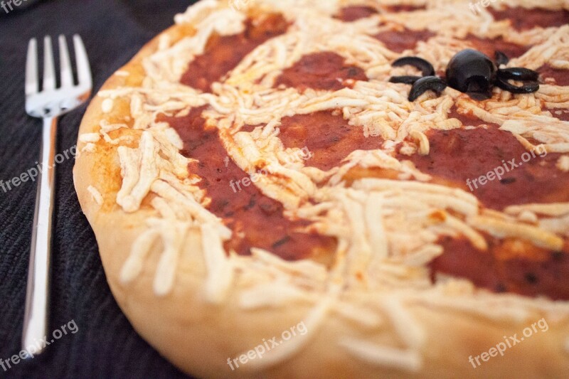 Pizza Halloween Olive Vegan Cheese