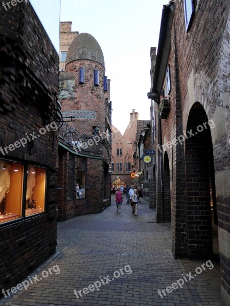 Bremen Downtown Hooper Street Alley Walk