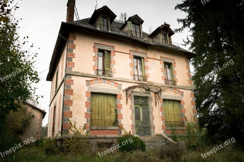 House Former Urbex Facade Architecture