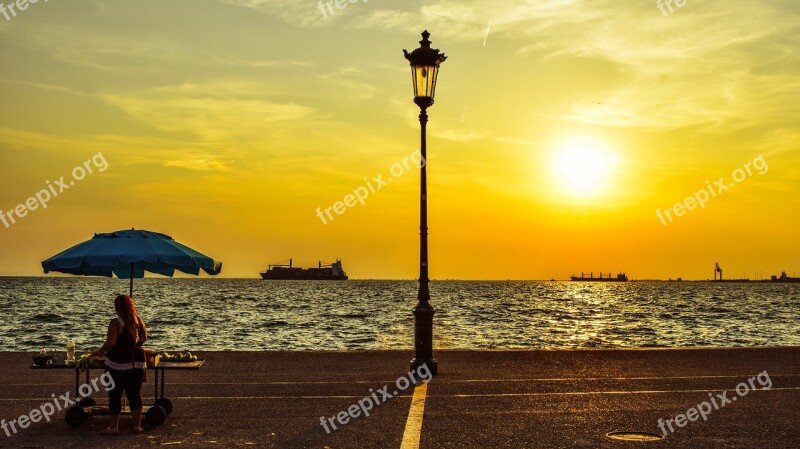 Greece Thessaloniki Sunset Promenade Vendor