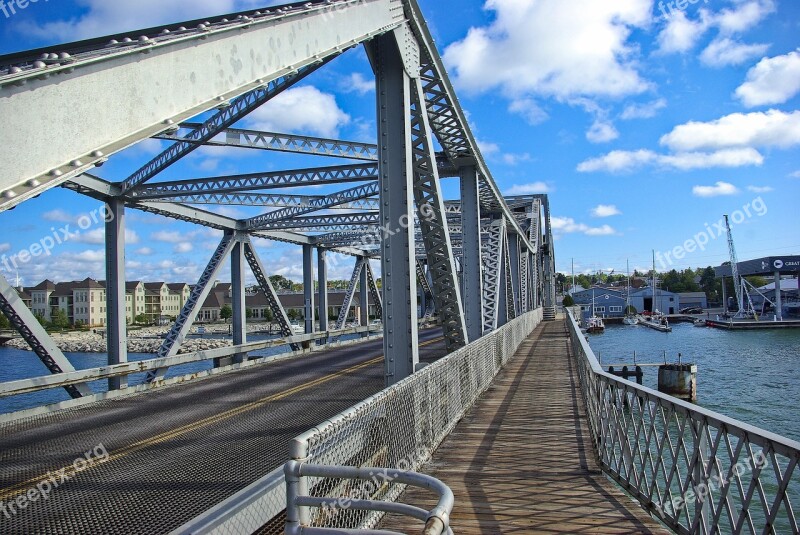 Drawbridge In Sturgeon Bay Bridge Drawbridge Architecture River