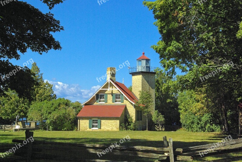 Eagle Bluff Light Lighthouse Light Peninsula State