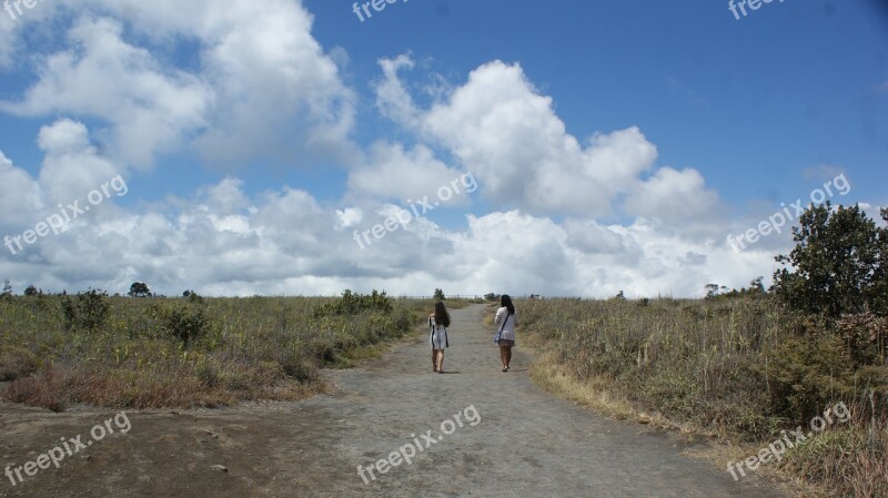 Travel Volcano Girls Friends Nature