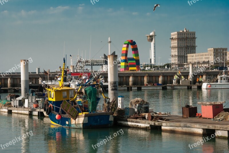 Port Wharf Harbour 500 Years Lh