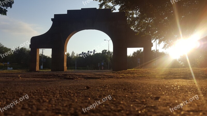 Gateway The Sun Clouds West Evening