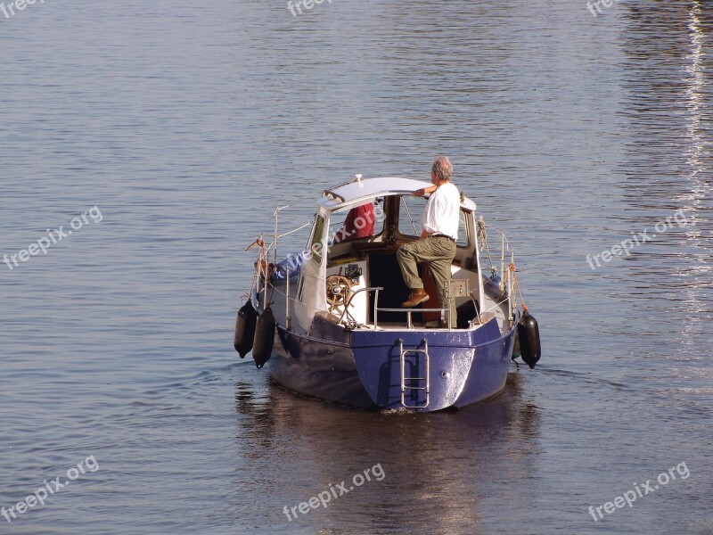 Pleasure Kajuitboot Powerboat Boating Free Time