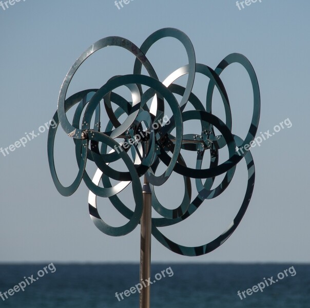 Metal Silver Circles Spinning Wind