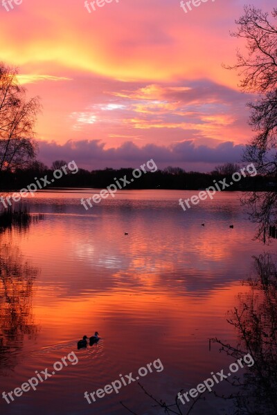 Sunset Lake Abendstimmung Nature Clouds