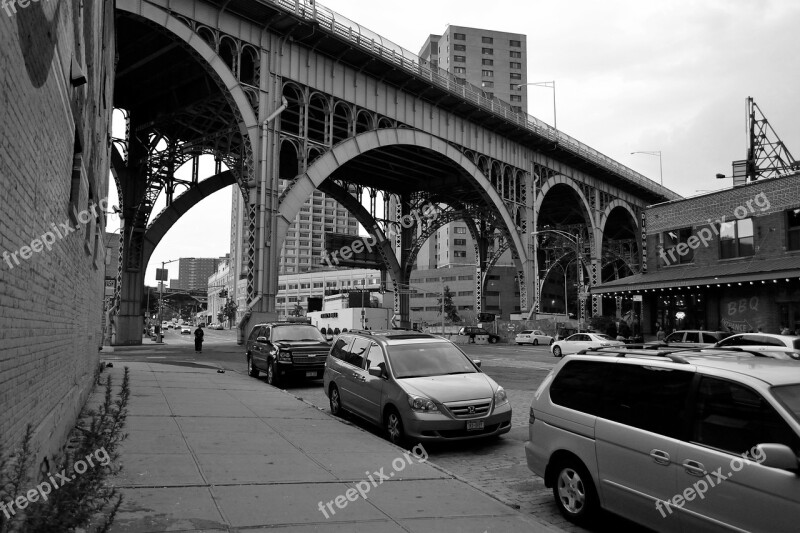 Bridge Harlem Ny Black And White Cars