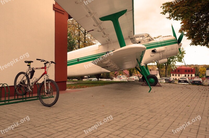 Parking Bike The Plane Car Free Photos