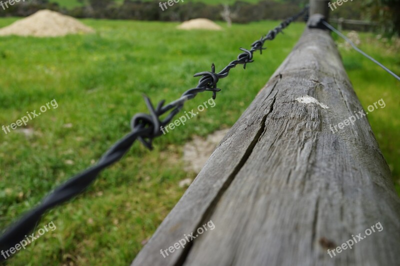 Barb Wire Keep Out Beware Stay Away Border