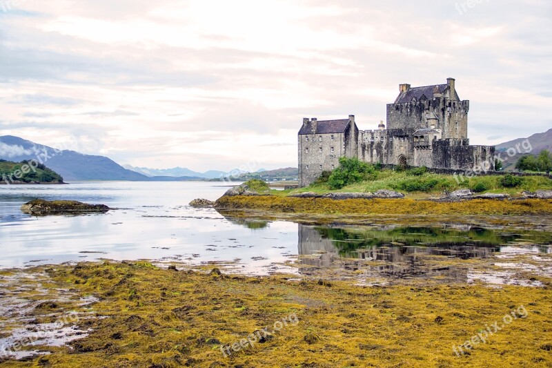 Eilean Donan Castle - Chrono 592 Windmill Gard Scotland Castle Reflection