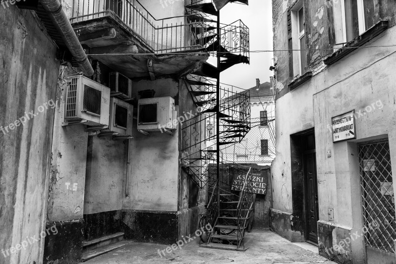 Kamienica Kraków Stairs The Old Town Backyard