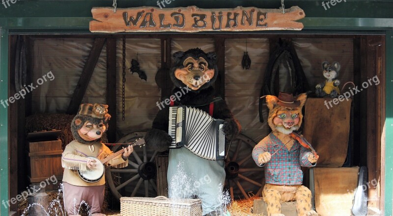 Band Bear Banjo Accordion Violin