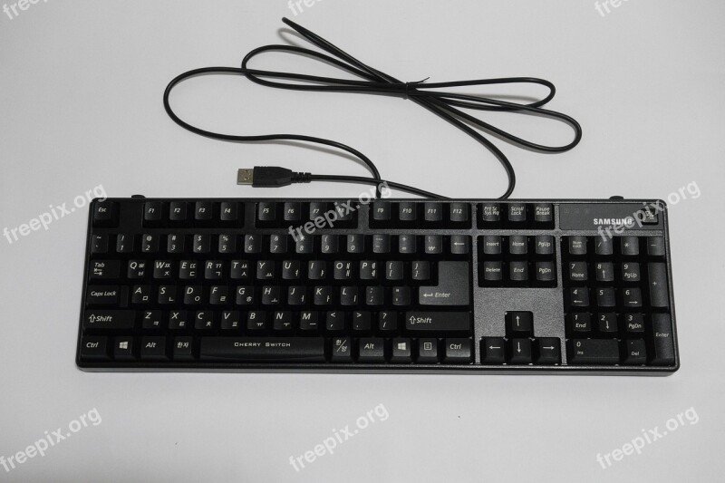 Computer Component Computer Hardware Computer Keyboard Electronic Device Electronic Instrument