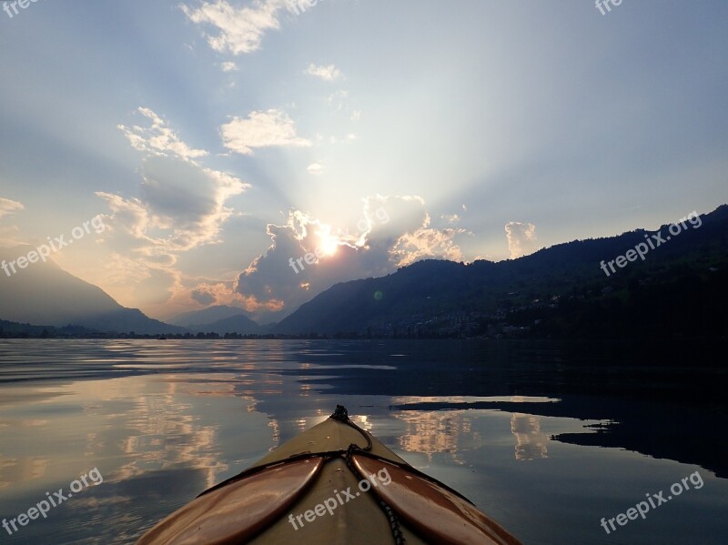 Sunset Abendstimmung Clouds Lake Kayak