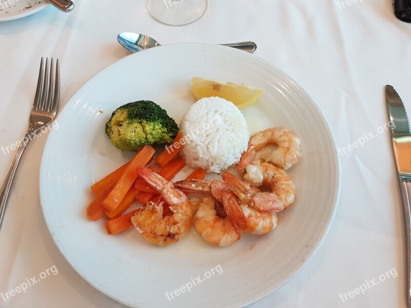 Main Course South Pacific Ship Travel Royal-caribbean Free Photos