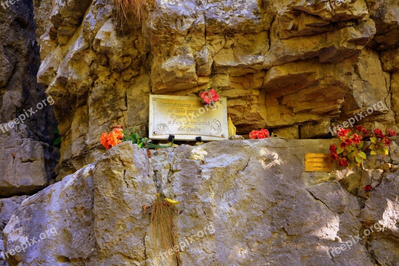 Rock Capitello Excursion Mountain The European Path