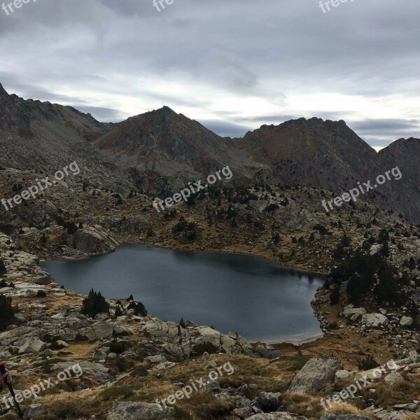 Pyrenees Lake Landscapes Pyrenee Catalunya Mountain