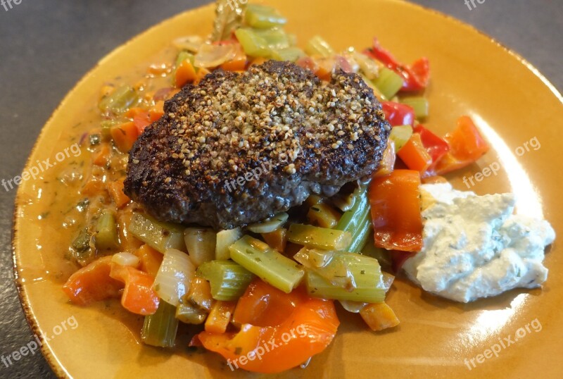 Bison Steak Shelled Hempseed Røgeostcreme Røgeost